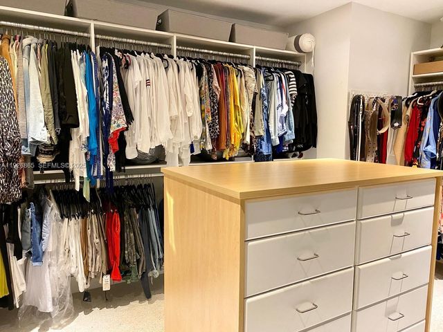 9121 SW 85th St 2, Miami, FL 33173