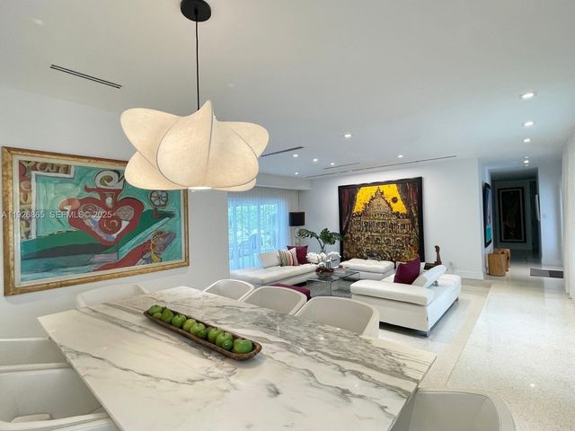 9121 SW 85th St 2, Miami, FL 33173