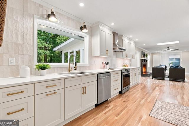 3938 Briarglen Court, Atlanta, GA 30340