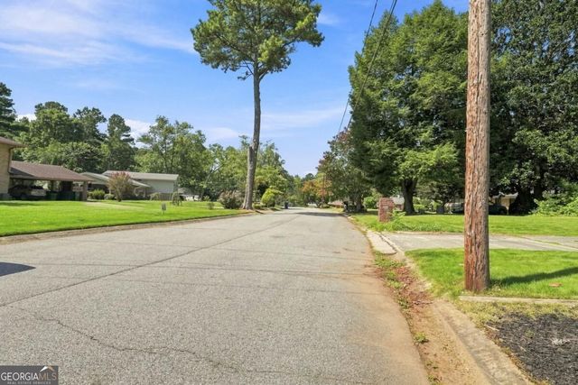 3938 Briarglen Court, Atlanta, GA 30340