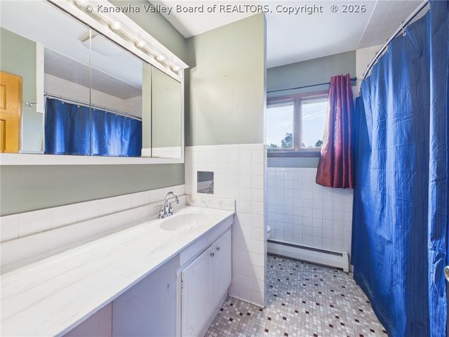 117 Honeysuckle Lane, Huntington, WV 25701