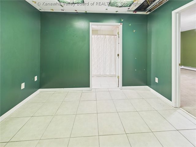 117 Honeysuckle Lane, Huntington, WV 25701