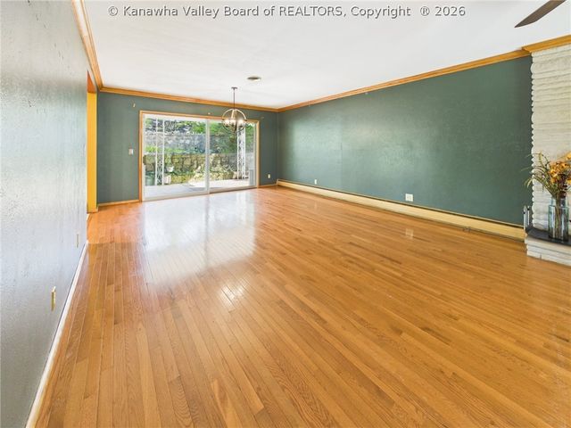 117 Honeysuckle Lane, Huntington, WV 25701