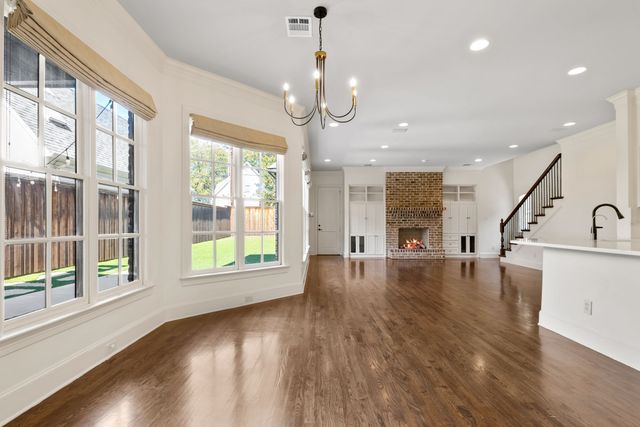 2728 Milton Avenue, University Park, TX 75205