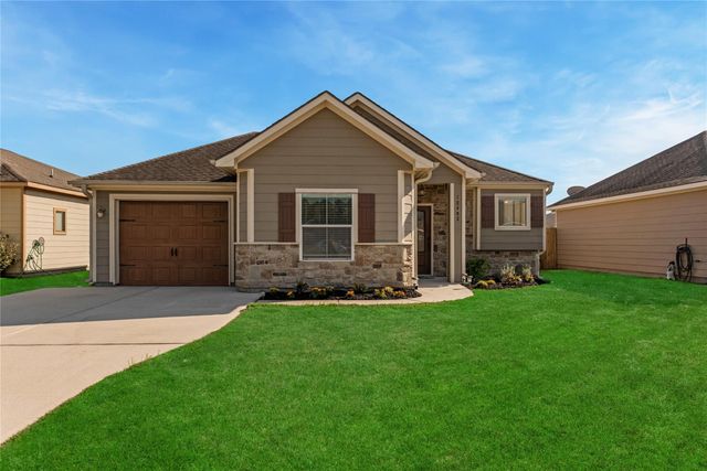 12803 Pine Woods Street, Tomball, TX 77375