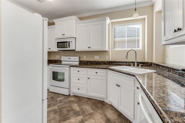 12803 Pine Woods Street, Tomball, TX 77375