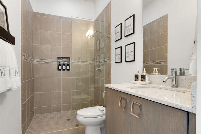 5957 Ross Avenue A, Dallas, TX 75206