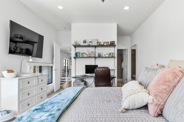 5957 Ross Avenue A, Dallas, TX 75206