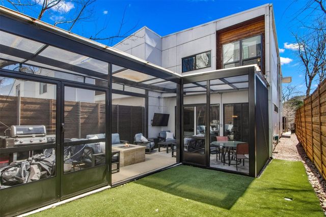 5957 Ross Avenue A, Dallas, TX 75206