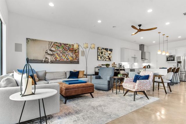 5957 Ross Avenue A, Dallas, TX 75206