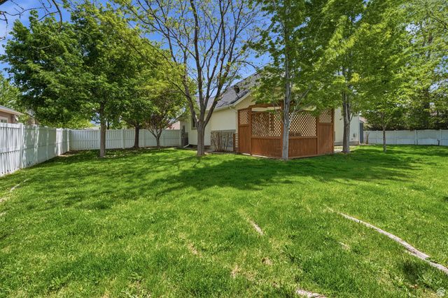 1573 N 40 E, Lehi, UT 84043