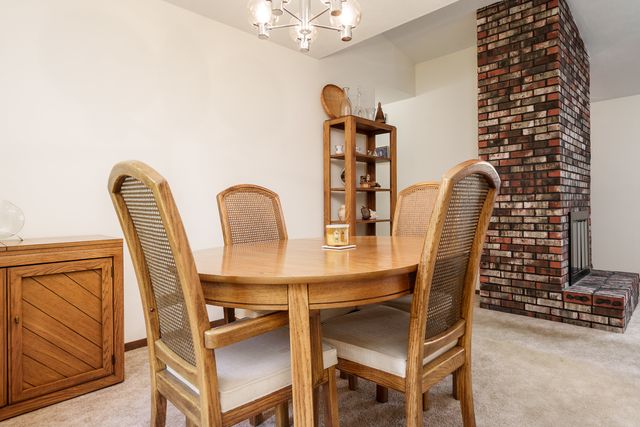 11891 Tresemer Road, Roscoe, IL 61073