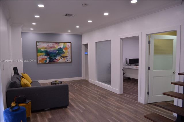 7311 NW 12th St 20, Miami, FL 33126