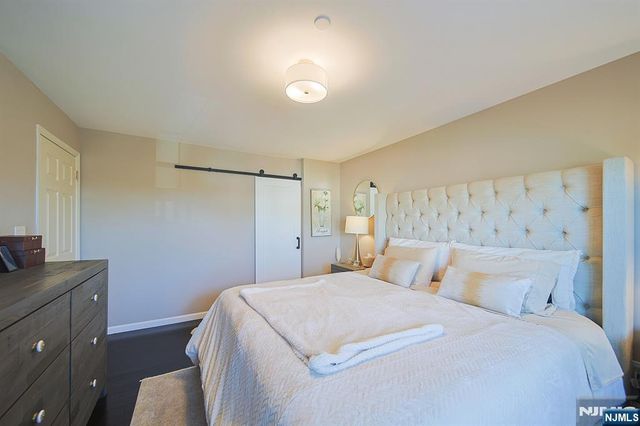 33 Markham Circle 91, Englewood, NJ 07631