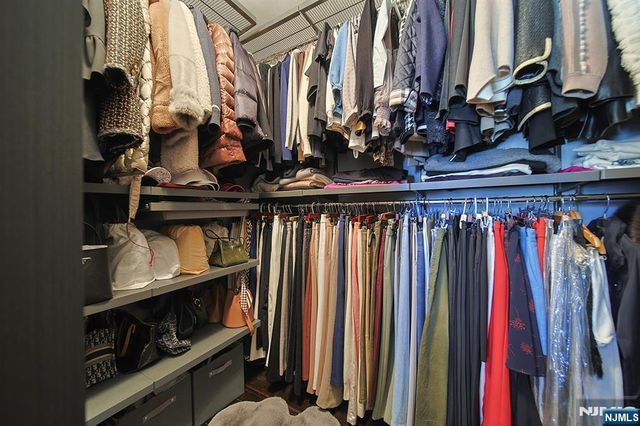 33 Markham Circle 91, Englewood, NJ 07631