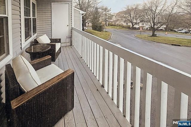 33 Markham Circle 91, Englewood, NJ 07631