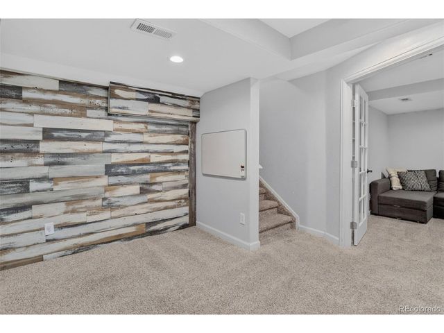 4044 S Netherland St, Aurora, CO 80013