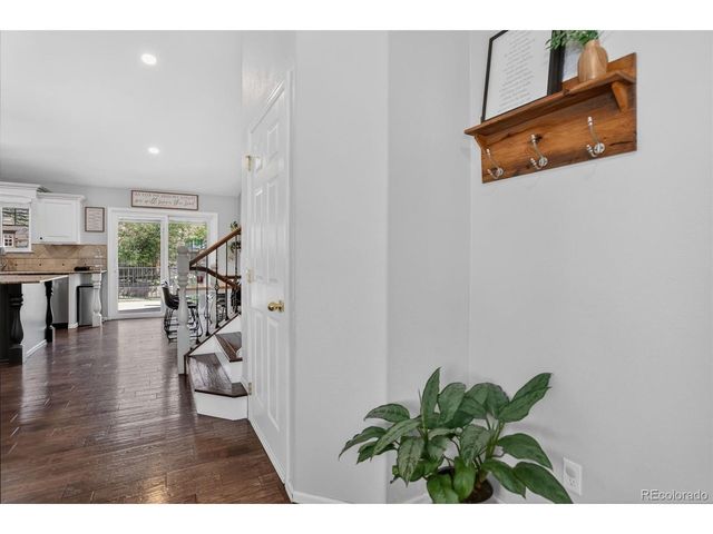 4044 S Netherland St, Aurora, CO 80013