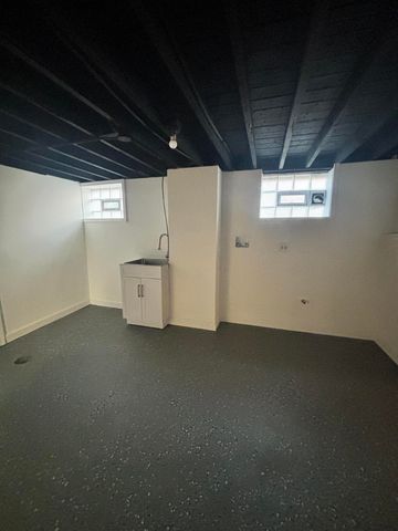 5042 Reading Avenue, East Chicago, IN 46312