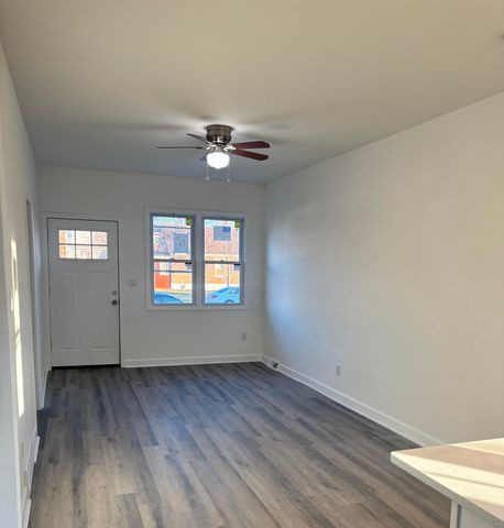 5042 Reading Avenue, East Chicago, IN 46312