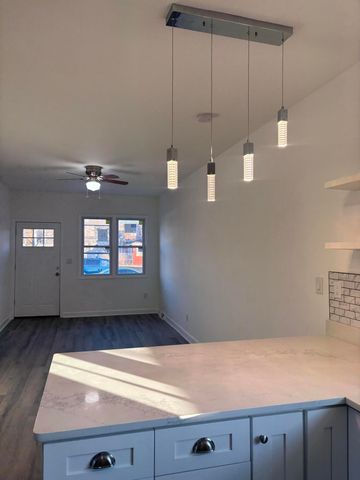 5042 Reading Avenue, East Chicago, IN 46312