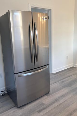 5042 Reading Avenue, East Chicago, IN 46312