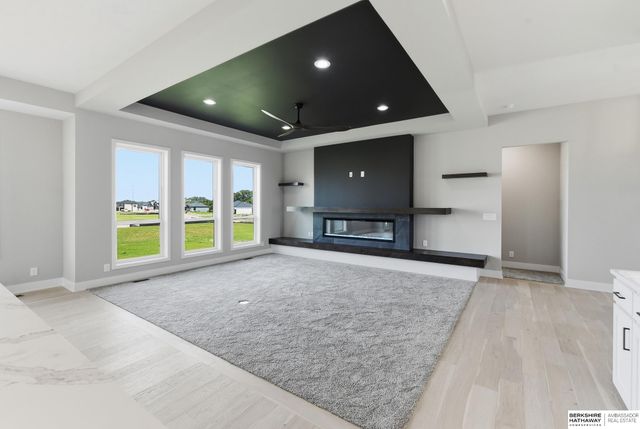 11361 S 185th Avenue, Gretna, NE 68028