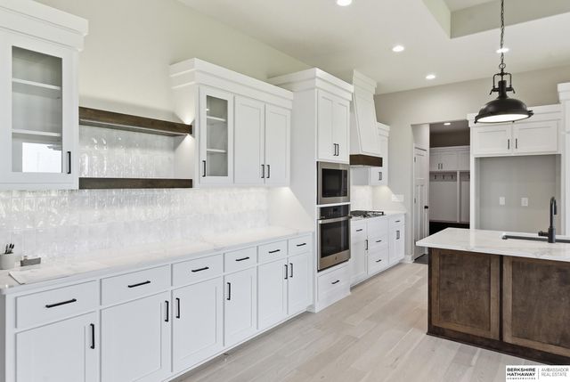 11361 S 185th Avenue, Gretna, NE 68028