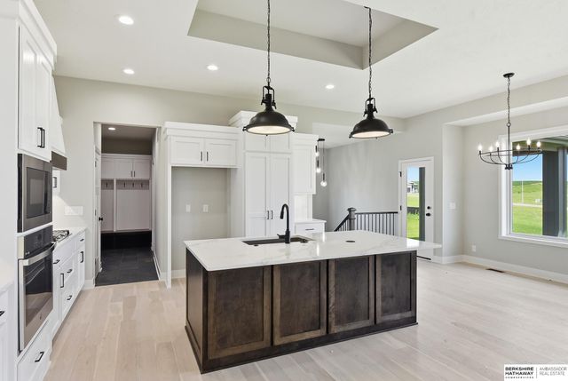 11361 S 185th Avenue, Gretna, NE 68028