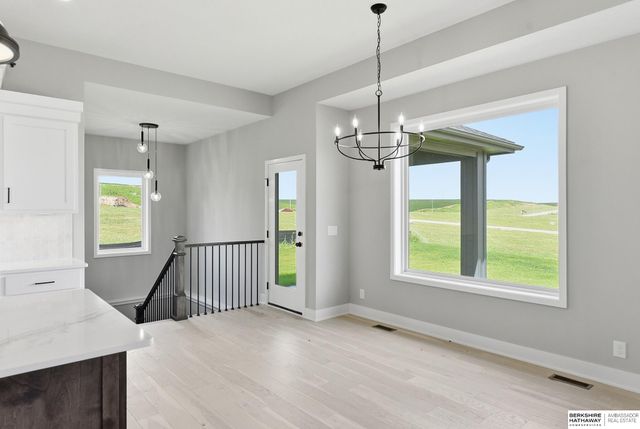 11361 S 185th Avenue, Gretna, NE 68028