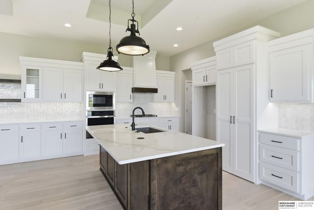 11361 S 185th Avenue, Gretna, NE 68028