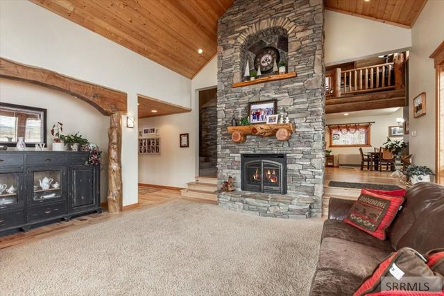 850 W 10000 N, Tetonia, ID 83452