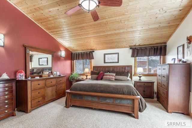 850 W 10000 N, Tetonia, ID 83452