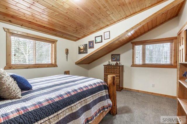 850 W 10000 N, Tetonia, ID 83452