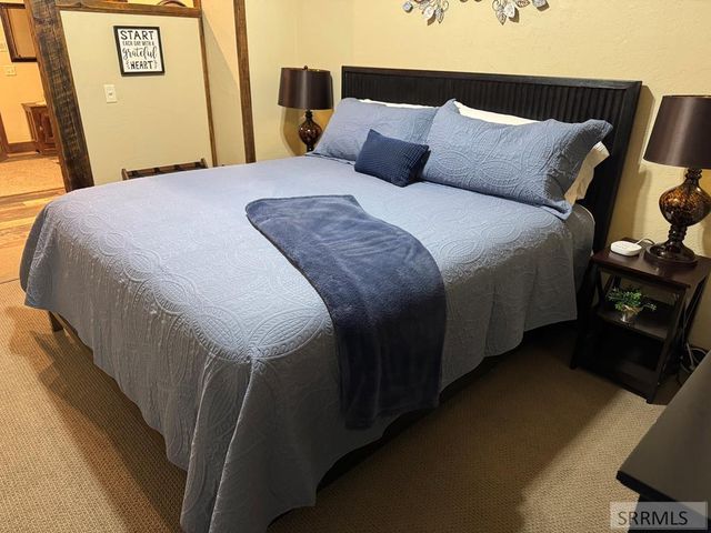 850 W 10000 N, Tetonia, ID 83452