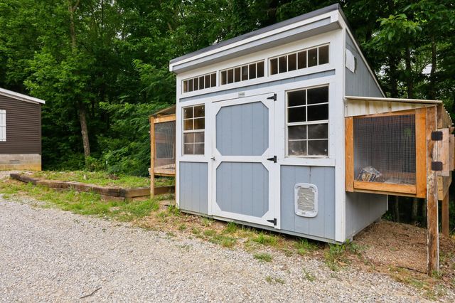 414 Copper Creek Road, Berea, KY 40403