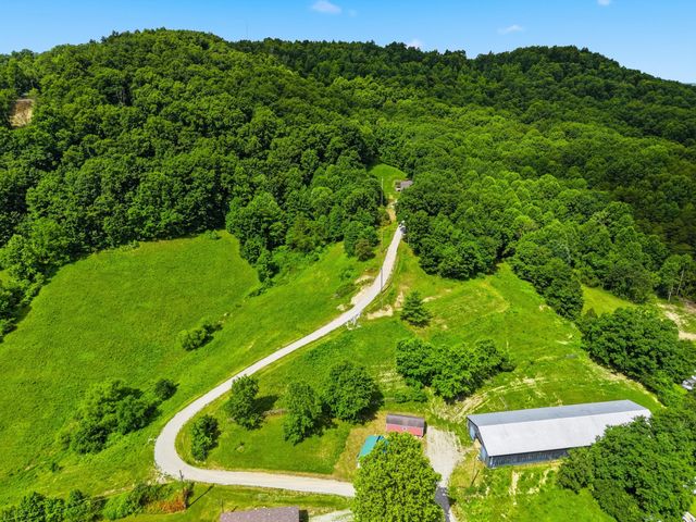 414 Copper Creek Road, Berea, KY 40403