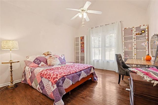 3950 Lorien Way NW, Kennesaw, GA 30152