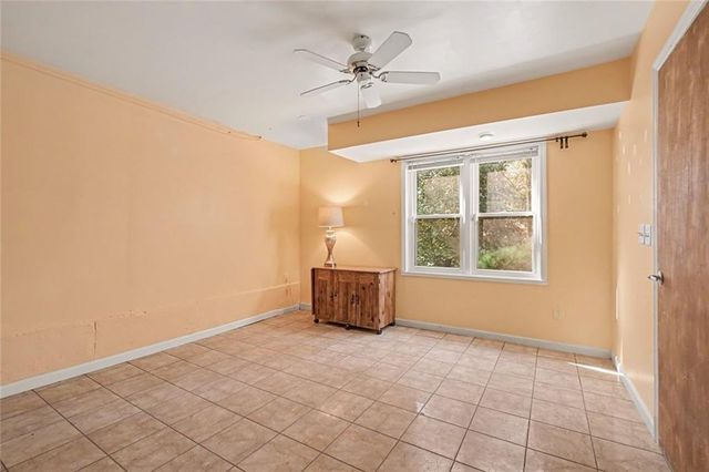 3950 Lorien Way NW, Kennesaw, GA 30152