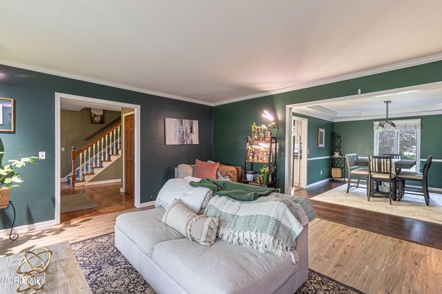 5665 Fox Hollow Court, Sylvania, OH 43560
