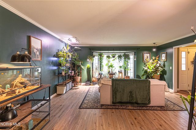 5665 Fox Hollow Court, Sylvania, OH 43560
