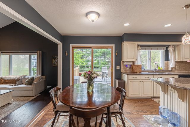 5665 Fox Hollow Court, Sylvania, OH 43560