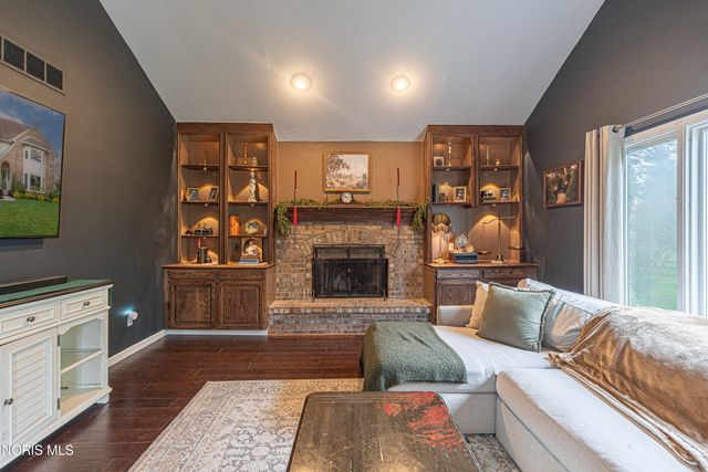 5665 Fox Hollow Court, Sylvania, OH 43560