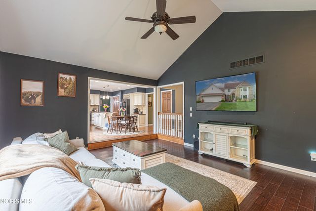5665 Fox Hollow Court, Sylvania, OH 43560