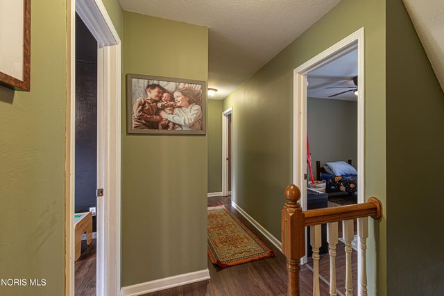 5665 Fox Hollow Court, Sylvania, OH 43560