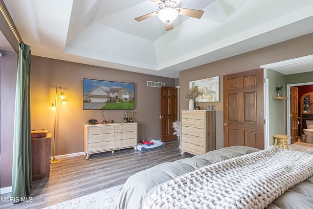 5665 Fox Hollow Court, Sylvania, OH 43560