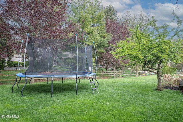 5665 Fox Hollow Court, Sylvania, OH 43560