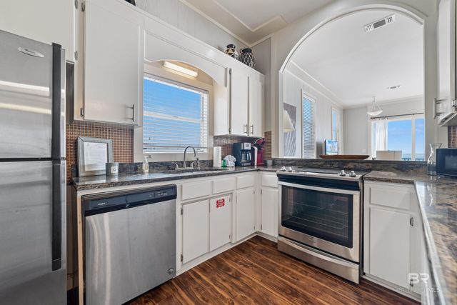 1223 W Beach Boulevard, Gulf Shores, AL 36542