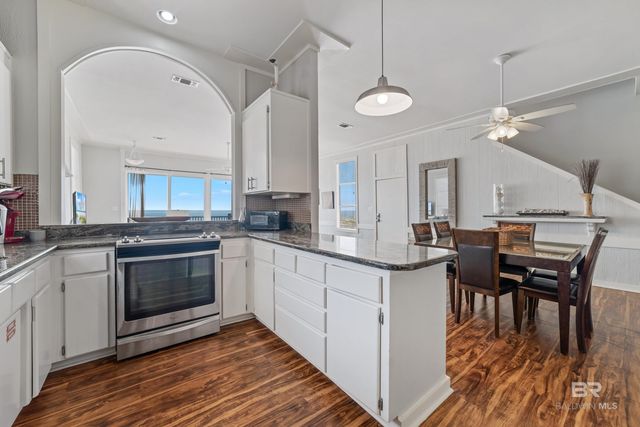 1223 W Beach Boulevard, Gulf Shores, AL 36542