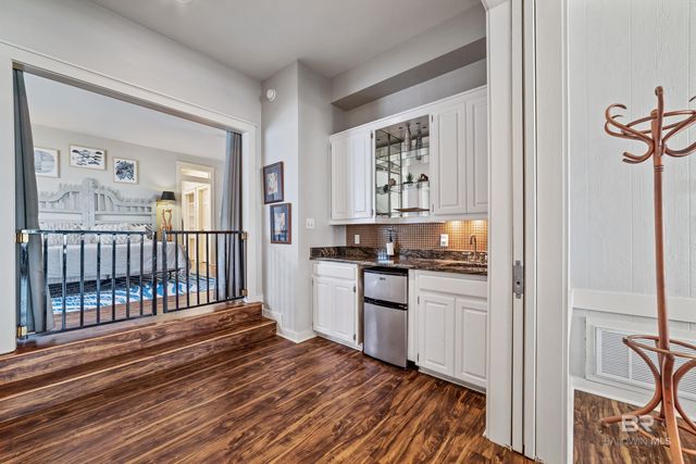 1223 W Beach Boulevard, Gulf Shores, AL 36542